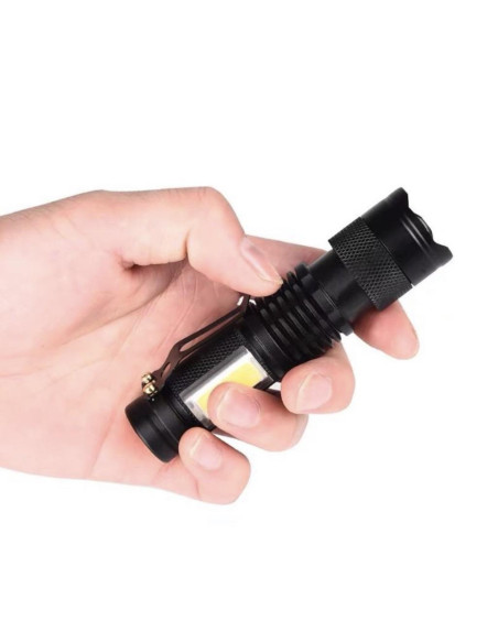 Mini Lanterna Tática